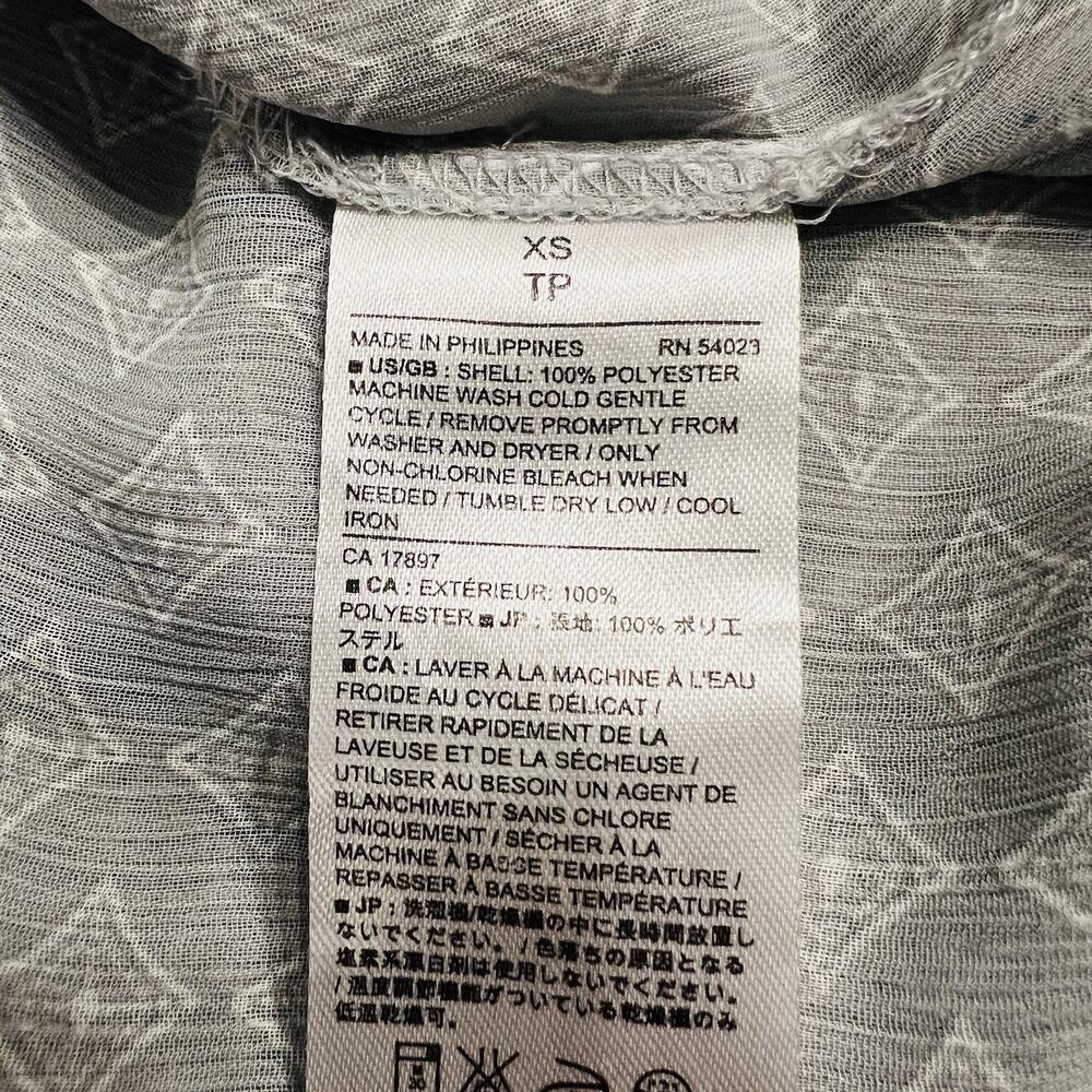 Banana Republic Women’s Grey Blouse Size XS, Geometric Pattern (A0128) - Picture 7 of 7